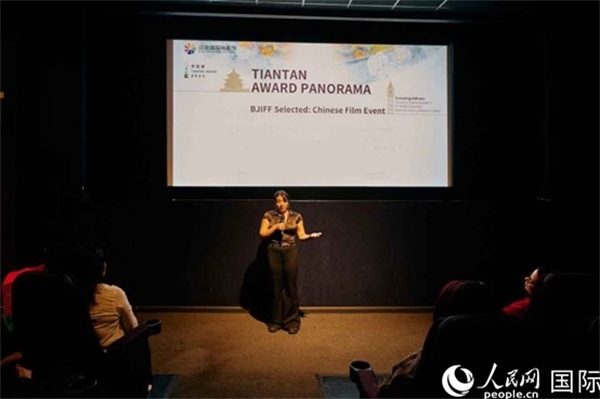 天壇映像全球巡展·倫敦站放映現場。楊浩鵬攝