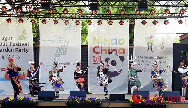 舞蹈《迎客歌》。人民網(wǎng)記者 殷淼